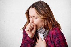 Thở khò khè, ho nhiều tưởng cảm lạnh nào ngờ mắc bệnh hiểm