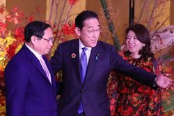 Thủ tướng Phạm Minh Chính dự Lễ thắp đèn kỷ niệm 50 năm quan hệ ASEAN-Nhật Bản