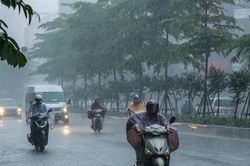 Chiều tối và đêm 17/12, các tỉnh Bắc Bộ rét đậm, khu vực Trung Bộ có mưa to