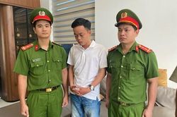 Bắt cán bộ ngân hàng lừa đảo của khách hơn 25 tỷ đồng