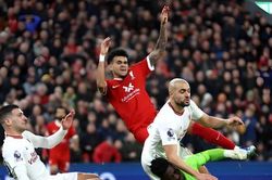 MU cầm hòa Liverpool đầy quả cảm