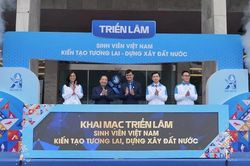 Triển lãm 'Sinh viên Việt Nam - Kiến tạo tương lai, dựng xây đất nước'