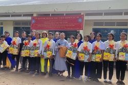 Phú Thiện khánh thành, bàn giao Thư viện thân thiện