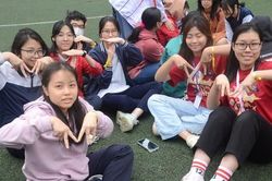 Teen Ams mở trại Hè giúp 'hậu bối' bỏ túi loạt bí kíp vượt qua kỳ thi chuyển cấp