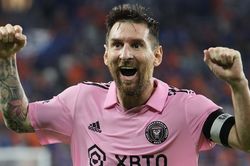 Messi đối đầu đội bóng thời niên thiếu