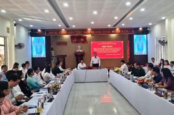 Tăng cường đấu tranh ngăn chặn, phản bác các quan điểm sai trái, thù địch trên không gian mạng
