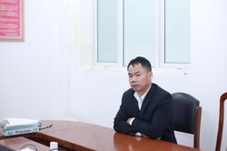 Bắt Chủ tịch liên đoàn Lao động huyện Lạc Sơn, tỉnh Hòa Bình