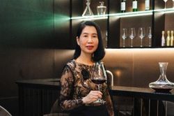 Lucaris và cảm hứng sáng tạo về lối thưởng rượu vang đẳng cấp