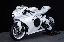 Siêu mô tô MV Agusta được thiết kế theo phong cách 'ăn mòn'