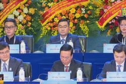 Khơi dậy khát vọng cao đẹp của sinh viên Việt Nam