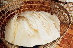 Bánh tráng phơi sương Trảng Bàng - đặc sản nổi tiếng đất Tây Ninh