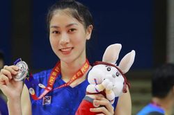 Hoa khôi bóng chuyền Kiều Trinh đối mặt thử thách đầu tiên sau khi gia nhập CLB 3 lần vô địch của Thái Lan