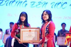 Tuyên dương 143 học sinh, sinh viên, thanh niên dân tộc thiểu số xuất sắc