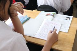 Dạy thêm - học thêm: 'Gì cũng biết nhưng không biết thích gì'