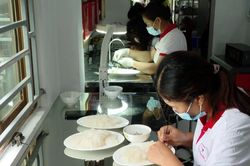 Ninh Bình: HTX ứng dụng công nghệ vào sản xuất, nâng cao thu nhập cho người dân