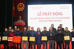 Huyện Si Ma Cai phát động ủng hộ chương trình 'Tết vì người nghèo - Xuân Giáp Thìn năm 2024
