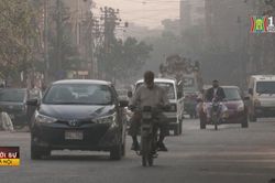 Pakistan sử dụng mưa nhân tạo chống ô nhiễm không khí