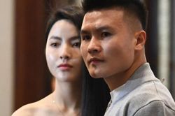 Chuyện tình Quang Hải và Chu Thanh Huyền: 3 năm yêu nhau đầy sóng gió và cái kết ngọt ngào