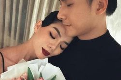 'Chị đẹp' Lệ Quyên gây choáng khi tiết lộ ngóc ngách trong không gian lộng lẫy đón Noel ở biệt thự bề thế