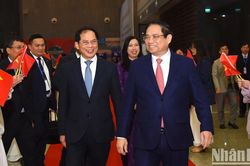Thủ tướng dự phiên họp toàn thể về ngoại giao kinh tế tại Hội nghị Ngoại giao lần thứ 32