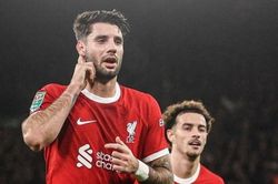 Carabao Cup: Hình ảnh trận đấu Liverpool thắng đậm West Ham; xác định 2 cặp đấu vòng bán kết