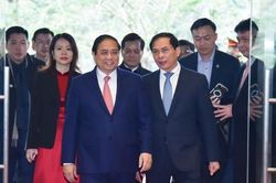 Thủ tướng Chính phủ tham dự và phát biểu chỉ đạo tại Phiên toàn thể Ngoại giao Kinh tế phục vụ phát triển đất nước