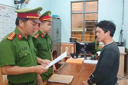 Bắt người đàn ông hiếp dâm bạn gái cũ