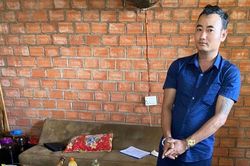 Bắt quả tang đối tượng tàng trữ, mua bán gần 1 tạ pháo lậu