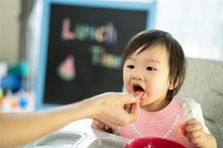 Bí quyết giúp trẻ trên 6 tháng phòng tránh bệnh vặt