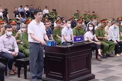Cựu điều tra viên Hoàng Văn Hưng bất ngờ nhận tội ngay trước phiên tòa phúc thẩm vụ 'chuyến bay giải cứu'