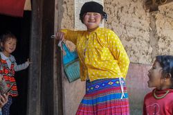 Cuộc sống sau ống kính: Giàng Thị Sùng, 17 năm sau