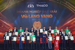 Trao giải thưởng 'Vô lăng vàng' năm 2023 cho 20 tập thể và 50 cá nhân