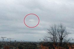 Một UFO rơi ở Brazil vào năm 1996: Người ta nhìn thấy sinh vật không xác định được chuyển vào một thùng chứa?