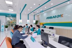 Lợi nhuận phân hóa mạnh, nhiều ngân hàng khó cán đích