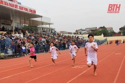 Sôi nổi các cuộc tranh tài trong ngày đầu diễn ra Hội khỏe Phù Đổng tỉnh Thanh Hóa lần thứ XI