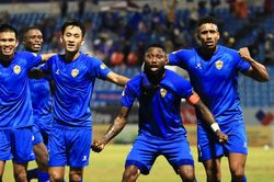 V-League: Mở đường 'thoát ngược, lên xuôi'
