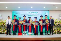 182 học viên là nhà phân phối của Amway Việt Nam tốt nghiệp Tư vấn viên sức khỏe dinh dưỡng