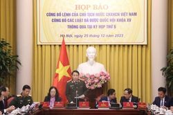 Chính thức công bố 7 luật vừa được Quốc hội thông qua tại kỳ họp thứ 6