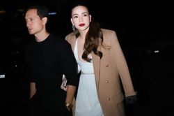 Hồ Ngọc Hà được ông xã Kim Lý 'tháp tùng' đi diễn, chỉ một hành động đủ biết đang hạnh phúc cỡ nào