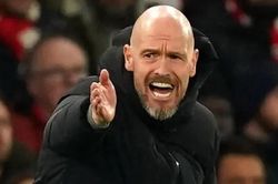 Erik ten Hag kêu gọi cầu thủ MU thắng Aston Villa cứu vãn mùa giải