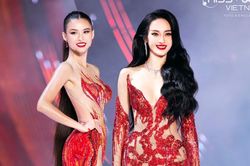 Thiên Trang 'bùng cháy' với sắc đỏ, Thúy Quỳnh đẹp nồng nàn tại bán kết Hoa hậu Hoàn vũ Việt Nam