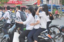 Xây dựng văn hóa giao thông cho học sinh