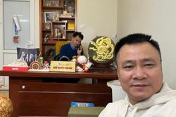 NSND Tự Long úp mở về 'Táo quân' 2024, khán giả đồng lòng 'ngồi hóng'