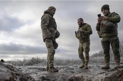 Ukraine xác nhận rút quân khỏi Marinka, văn phòng tuyển quân bị chỉ trích