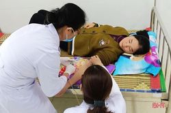 Nữ công chức phường ở TX Hồng Lĩnh hiến máu cứu bệnh nhân