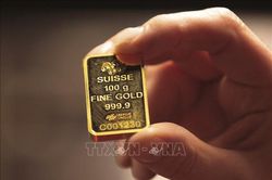Đồng USD suy yếu tạo lực đẩy cho giá vàng thế giới