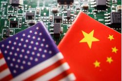 Mỹ thu thập thông tin về chuỗi cung ứng chip của Trung Quốc