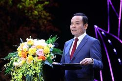 Tuyên dương 143 học sinh, sinh viên dân tộc thiểu số thành tích xuất sắc