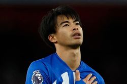 Kaoru Mitoma gặp hạn