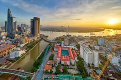 Nền kinh tế Việt Nam đối diện với thách thức nào trong năm 2024?